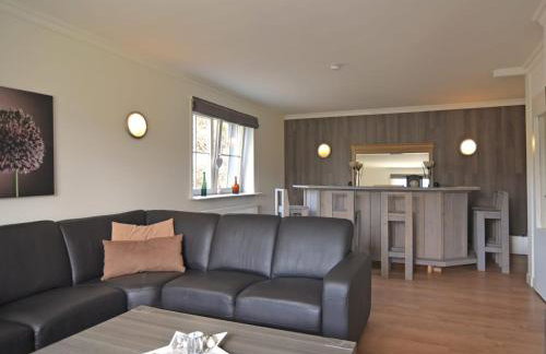 Lovely Group House near Winterberg with Private Sauna, Garden, & Terrace - Photo 4