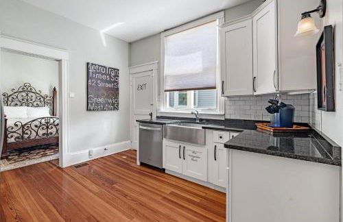 Old City Charm l Historic l Walk to St George - Foto 13