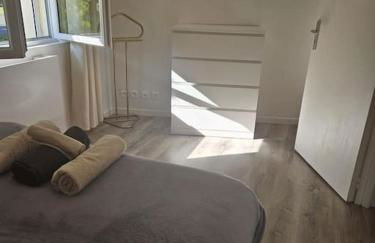 Beautiful F2 apartment 5 stops by train from Paris - Foto 4