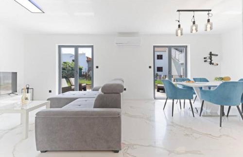 Strelitzia apartment Split with jacuzzi - Photo 7