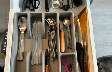 Paris 17ème - STUDIO compact 10m2 -110 sqf - coeur BATIGNOLLES - ideal SOLO traveler - Foto 54