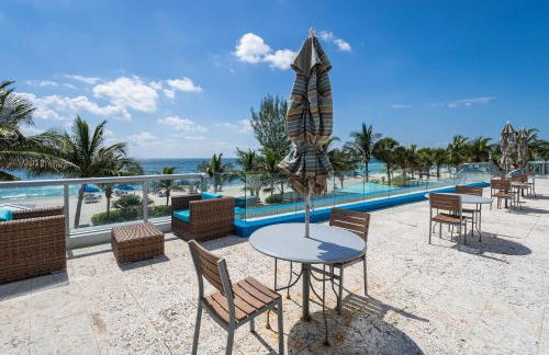 Sunny Isles 1BDR Sea View and Pool - Foto 14