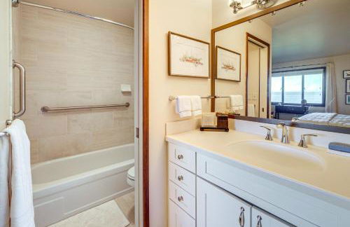 Water Views and Marina Access Port Ludlow Getaway - Foto 13