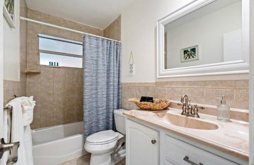 Sleeps 12 Private Pool & Gameroom near Casino, Beaches & Hard Rock Stadium - Foto 34