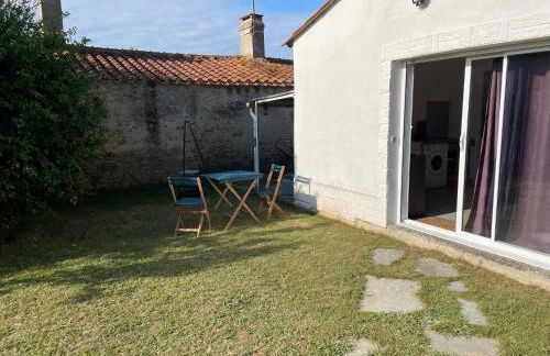 Un studio indépendant avec jardin - Foto 2