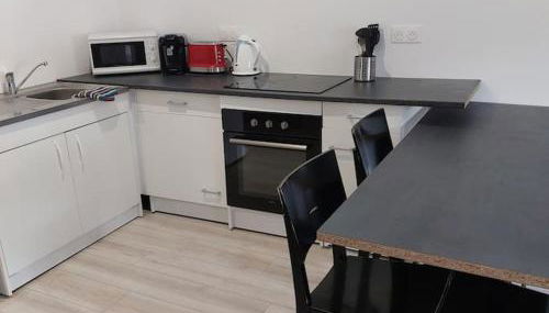 appartement rénové centre ville - Photo 5