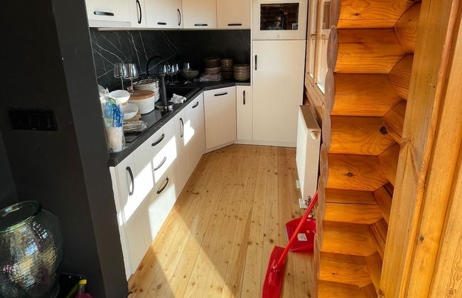 House of Five Senses - Photo 6