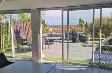 Superbe villa contemporaine vue mer dans résidence avec piscine et tennis - Foto 10