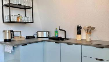 Helles Ferienhaus super zentral mit gratis Stellplätzen N162 - Photo 5