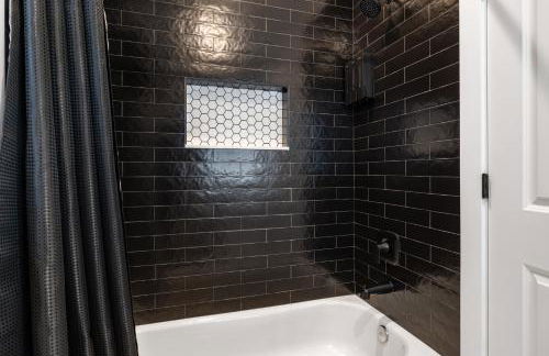 Free Parkng 2br 2ba 2 King beds EWR 15min - Foto 18