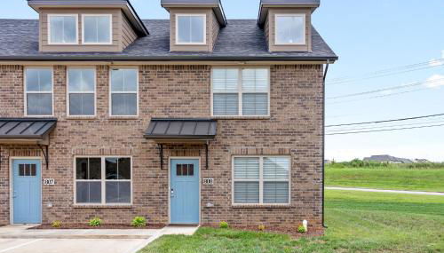 Peachers Place Townhomes (1000 Henry Place Blvd, #808) Close to Ft. Campbell - Foto 2