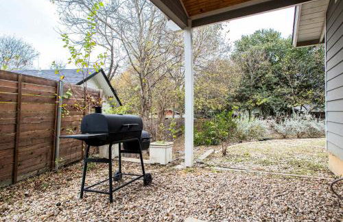 Screened-in Porch Walkable to Soco - Foto 79
