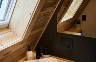 Modern A-frame w/ hot tub + view - Foto 38