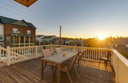 Historic Pet-Friendly Stay Near Broadway w Fire Pit - Foto 35