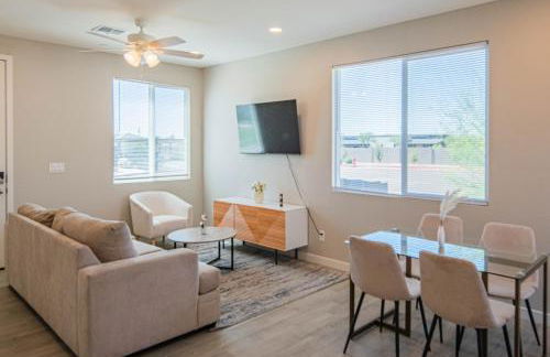 Serene 2BR Home with Premium Beds - Foto 1