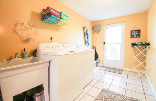 3 BR Pool Home In Nokomis - Close To Beaches - Foto 23