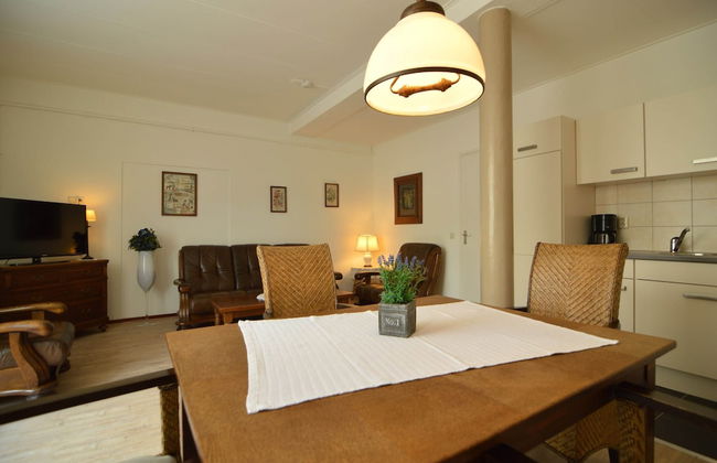 Snug Apartment in Schin op Geul Near Public Pool - Photo 62