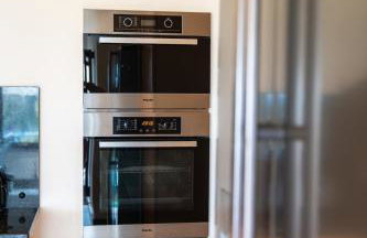 Dog-Friendly Country Home, Woodburner, Private Fields & Hot Tub! - Photo 39