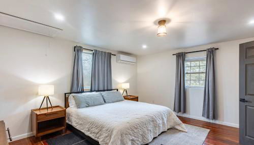 Modern 5BR Home with Mtn Views BBQ & Pool Table - Foto 5