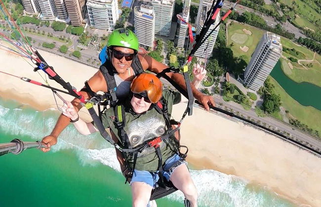 Paragliding in Rio de Janeiro - Photo 2