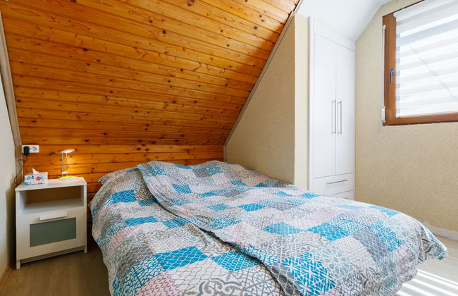 2 bedroom House in Siófok with garden and hot tub - Photo 7