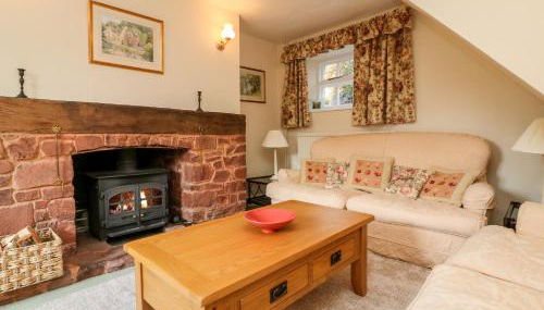 Vine Cottage - Photo 4