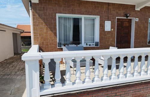 Casa en el centro de Bezana - Foto 2