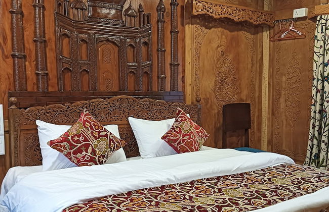 Golden Crest Houseboats - Foto 19