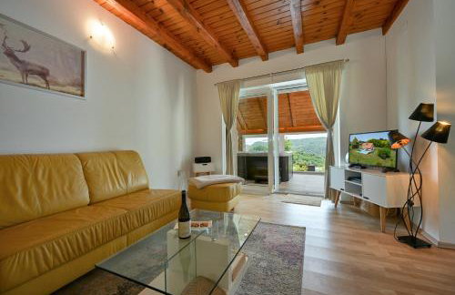 Private Villa with Pool and Jacuzzi Dreamy Hill - Foto 7