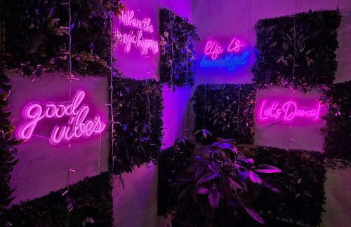 La Jolla Gem with Ocean View - 11 Beds, Hot Tub, Karaoke & Game Den - Foto 74