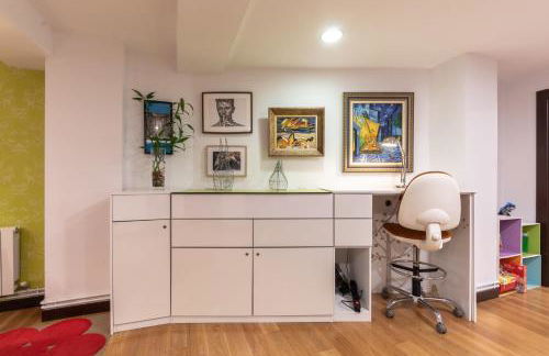 Tranquilo con Wifi y cercano al metro - Foto 19