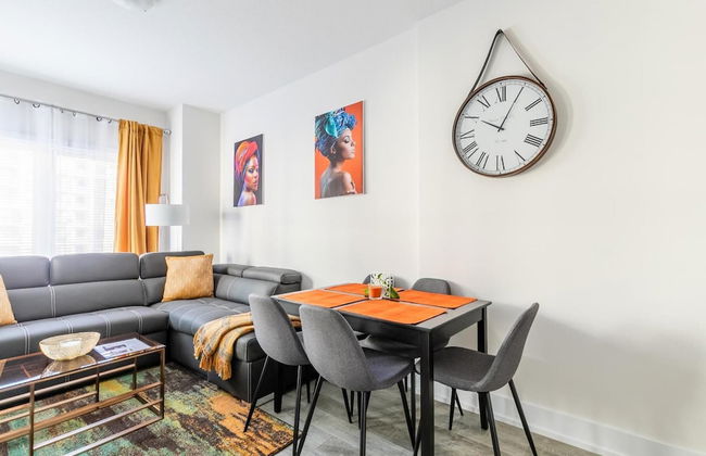 4BR 3BA Townhouse on Lake Ontario Free Parking Gym - Foto 3