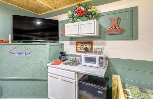 ATV Escape Near Hatfield-McCoy Trails in Matewan! - Photo 2