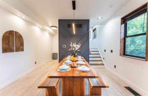 Artisan Oasis-hot Tub Fire Pit 8bd Whole House - Photo 51