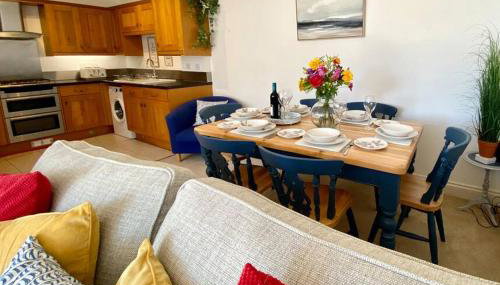 Coastal Mews House close to Beach - Foto 1