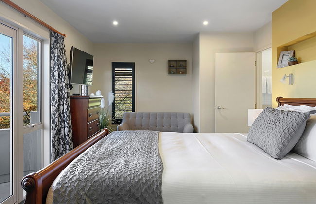 ACACIA WATERS - Photo 9