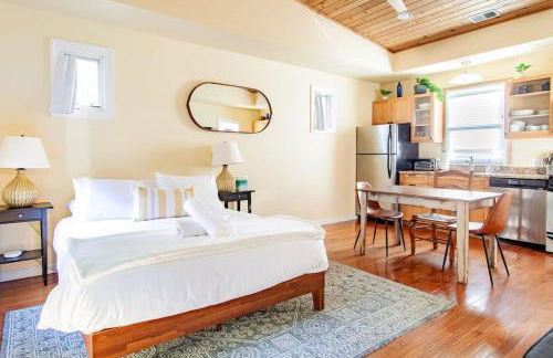 H St Sanctuary Capitol Hill Carriage House - Photo 2