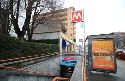 CHECK-INGANNI, sopra la metropolitana fianco CDI - Foto 36