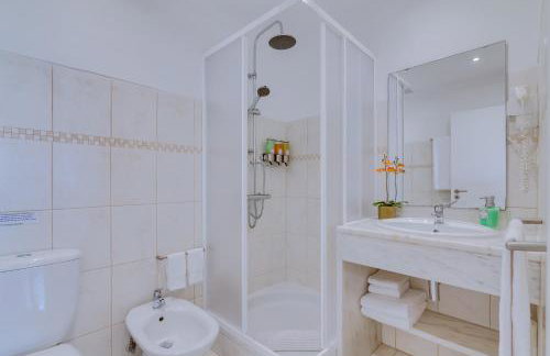 Villa Esmeralda - Photo 34