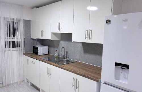 Entire 4-Bed House & Parking, Steps from ICC & Utilita Arena Birmingham & Broad Street - Foto 28