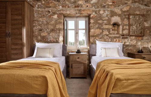 Dounias Village Home - Traditional Architecture & Modern Luxury, by ZanteWize - Photo 16