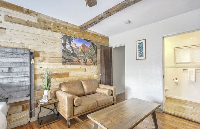 Quest Rest - Unit 3 - Photo 7