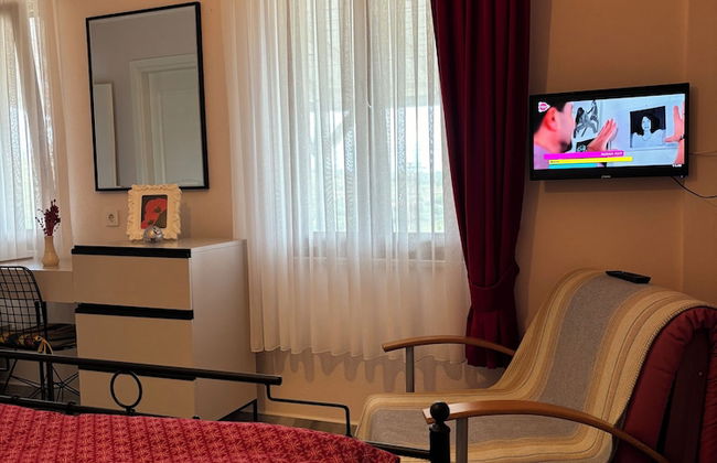 Zeus kır evi - Photo 11