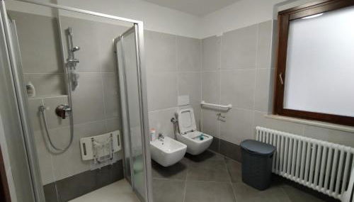 Appartamento Jacqueline Cologna - Photo 4, towels, Shower