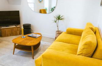 Breathtaking High Street Townhouse With Stunning Sea Views at 'The Old Fishermans Townhouse' - Foto 40