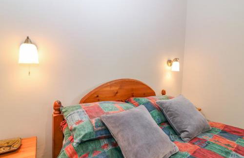 The Bungalow - Photo 11