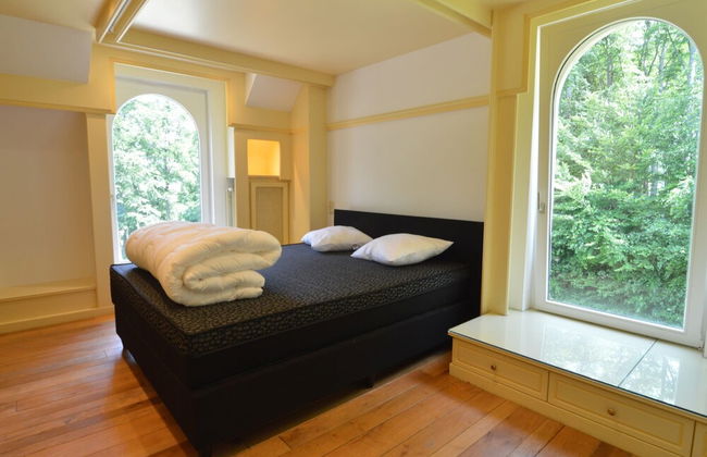 Luxurious Country House - Photo 10