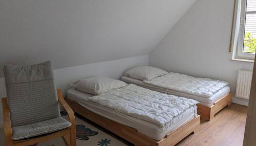 Ferienhaus im Zentrum von Augustfehn - Foto 5