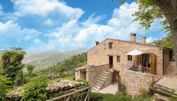 Graceful Holiday Home in Acqualagna with Swimming Pool - Foto 2, Imagen principal