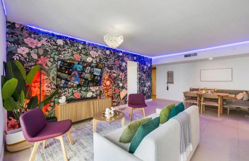 Stunning Lux 2 Bed 2 Bath with Panoramic View from Balcony - Foto 4